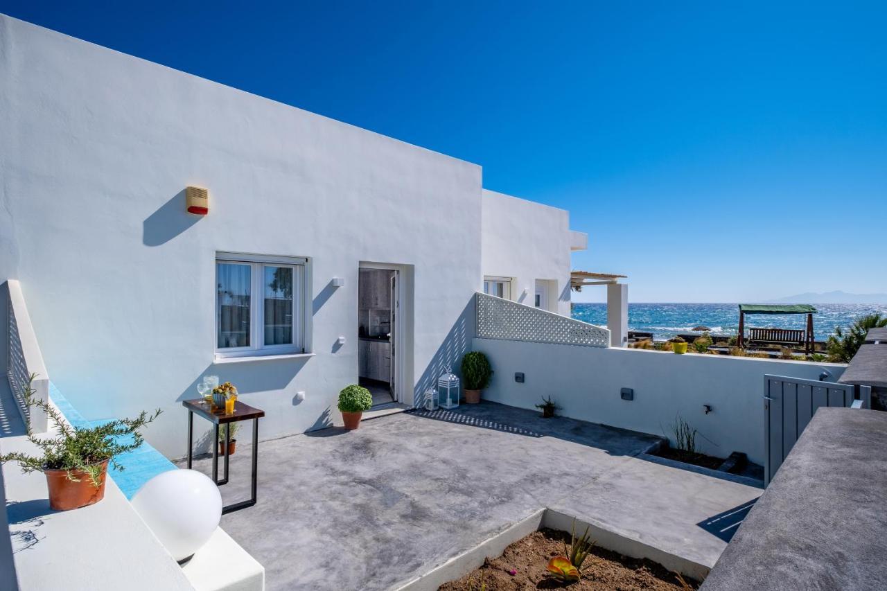 Blue Magic Villas Ajía Paraszkeví Kültér fotó